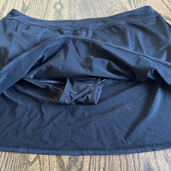 Lands End Womens Solid Black Swim Skirt Attached Brief Suit Bottom Plus Size 16W - Picture 3 of 8
